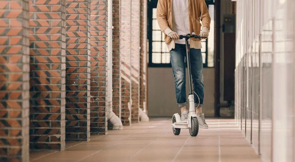 Самокат 1 час сколько стоит. Xiaomi Mijia Electric Scooter m187. Электросамокат Xiaomi m365 белый. Xiaomi Mijia Electric Scooter m187 Black. Xiaomi Mijia 365 White.