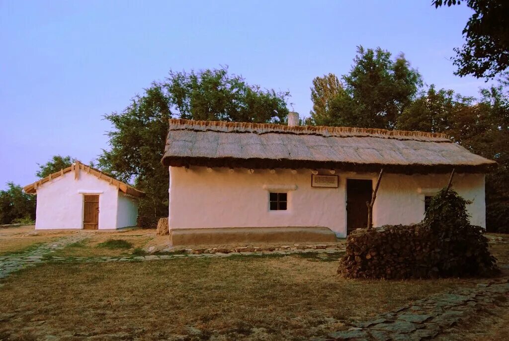 герой нашего времени тамань презентация. тамань самый скверный городишко. тамань самый городишко. анализ главы тамань. тамань самый скверный городишко из всех приморских городов.