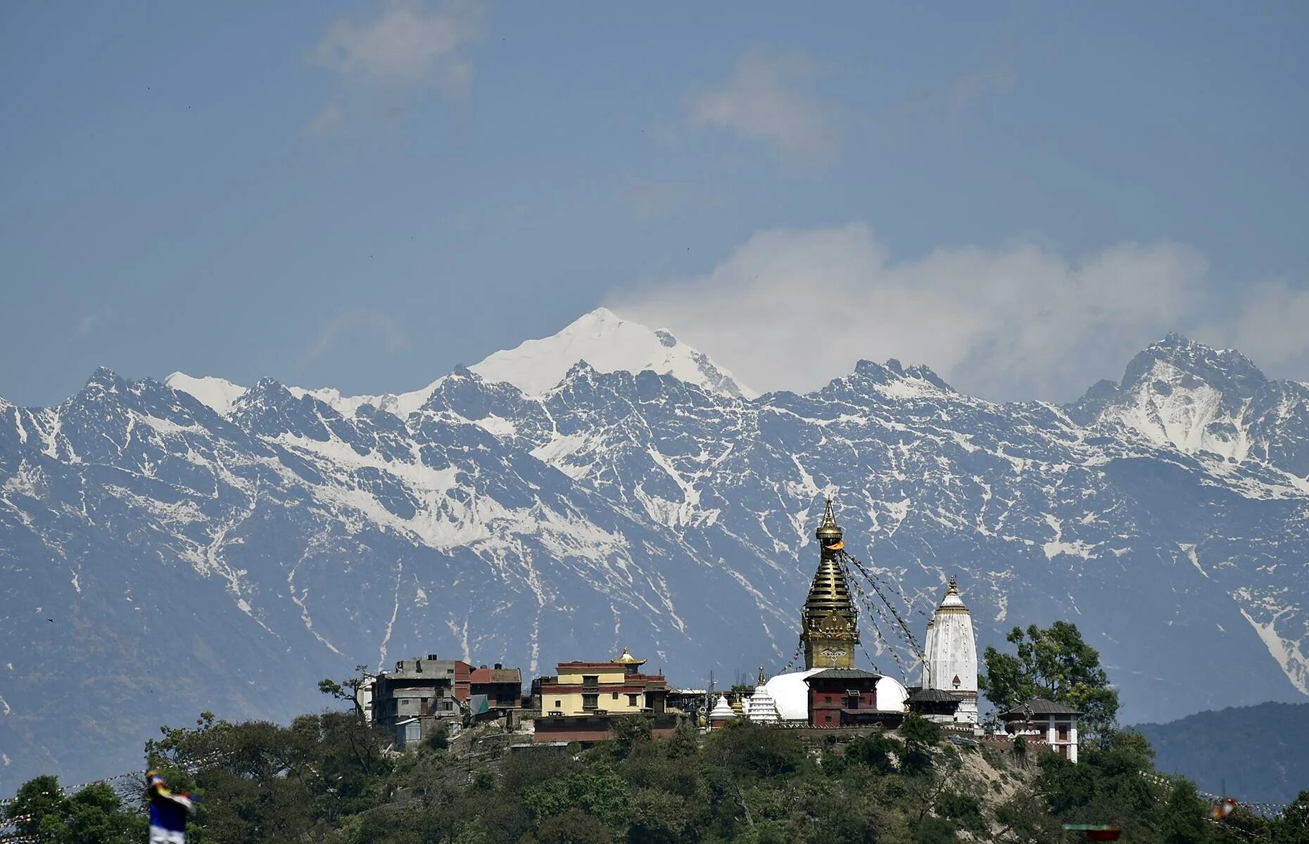Непал шри. Долина Катманду Непал. Храм Сваямбунатх Непал. Храм обезьян в Катманду. Непал Катманду храм обезьян.