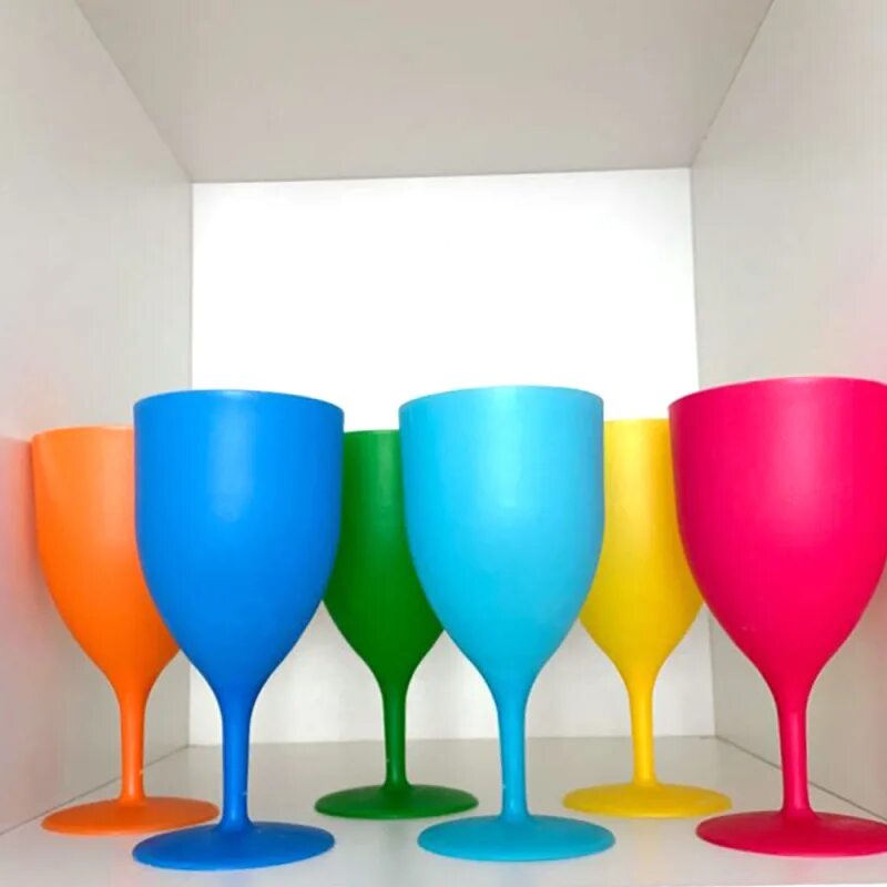 Пластиковые бокалы купить. Пластиковые бокалы. Цветные пластиковые бокалы. Пластиковые бокалы разноцветные. Пластиковые бокалы для вина.
