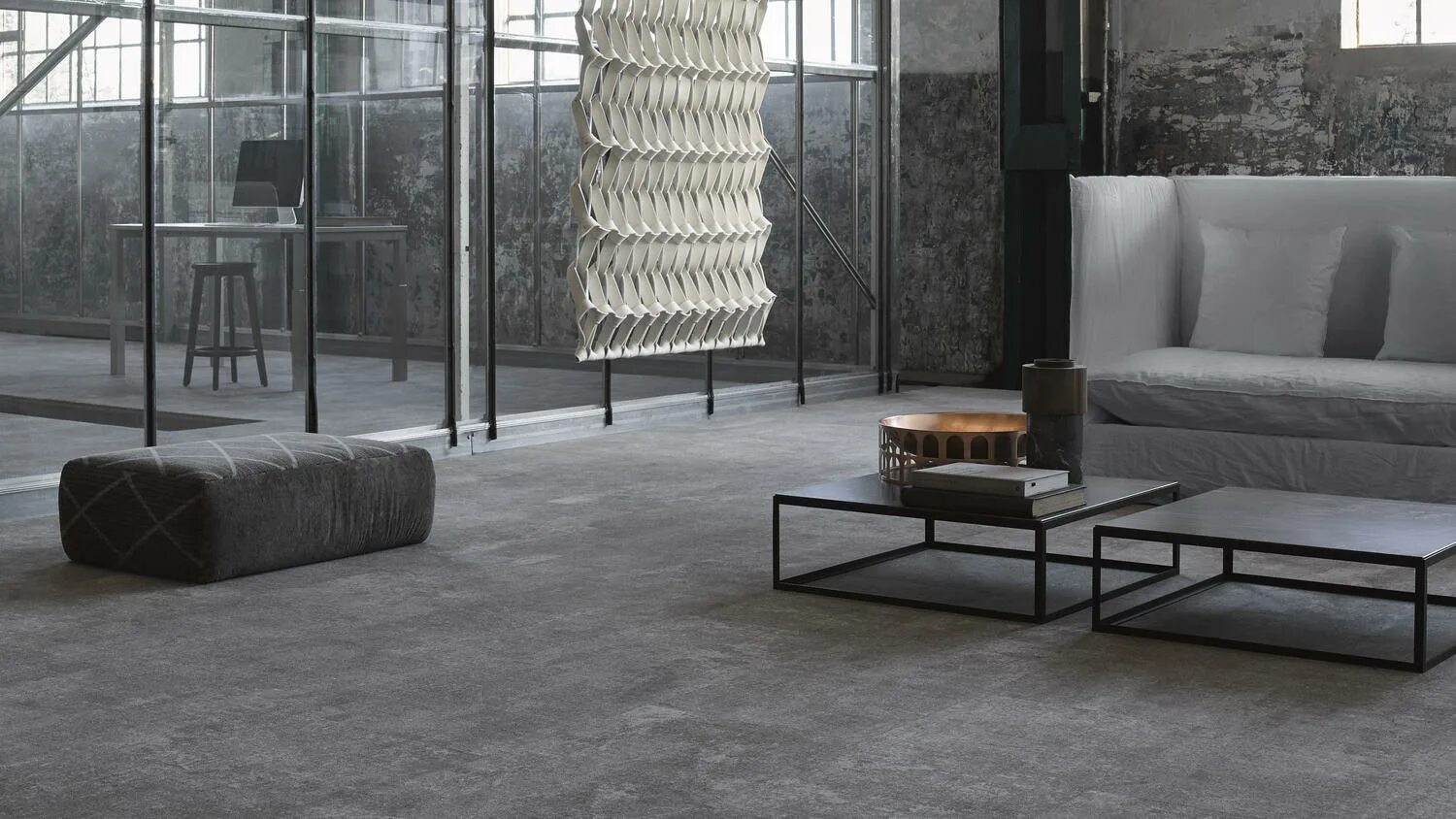 Таркетт арт винил concrete. Плитка lvt tarkett lounge. Таркетт бетон. Плитка пвх tarkett lounge concrete. Пвх плитка таркетт art vinyl lounge.