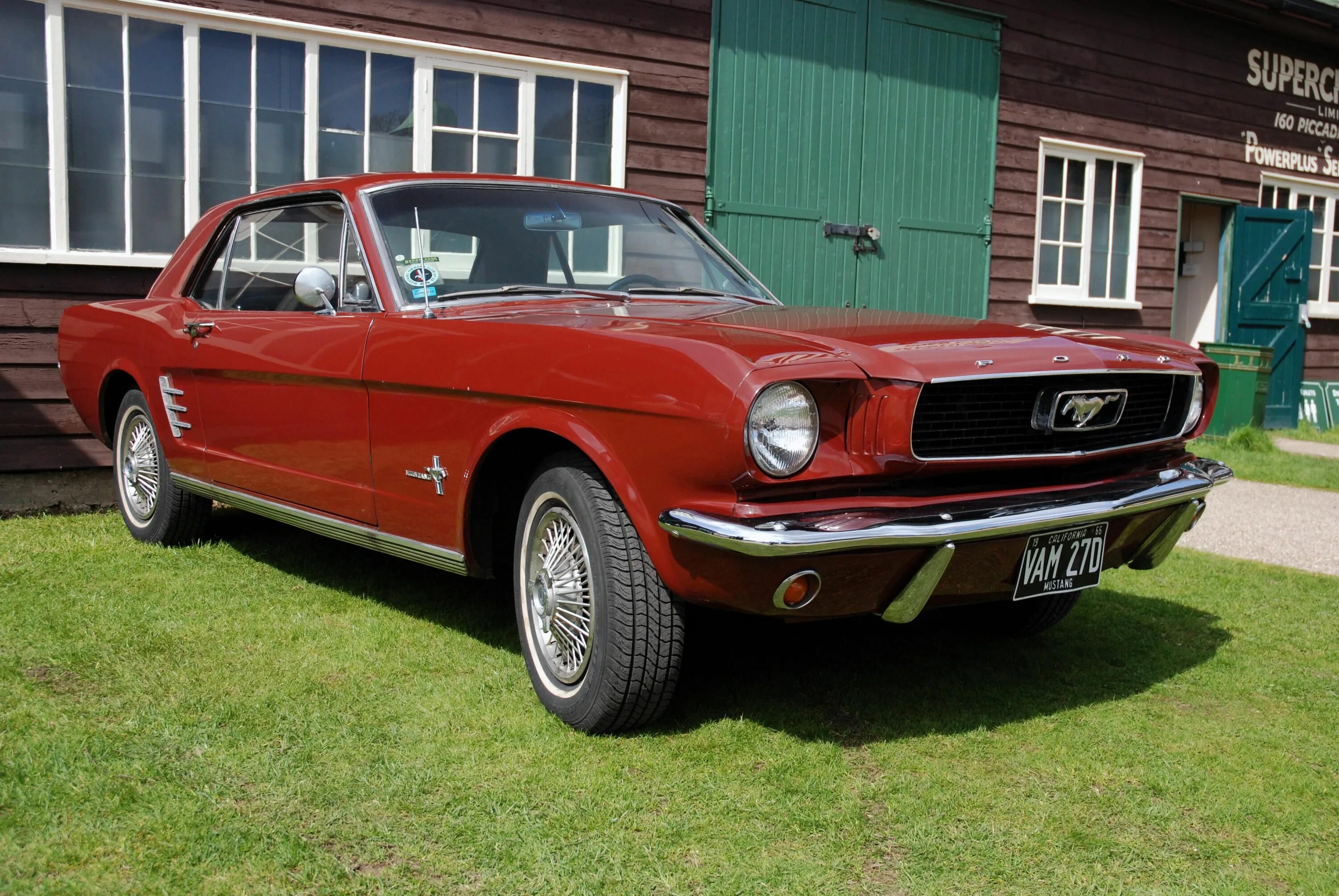 Best old cars. Ford Mustang i 1966. Ford Mustang старый. Форд Мустанг 1935. Форд Мустанг 2.