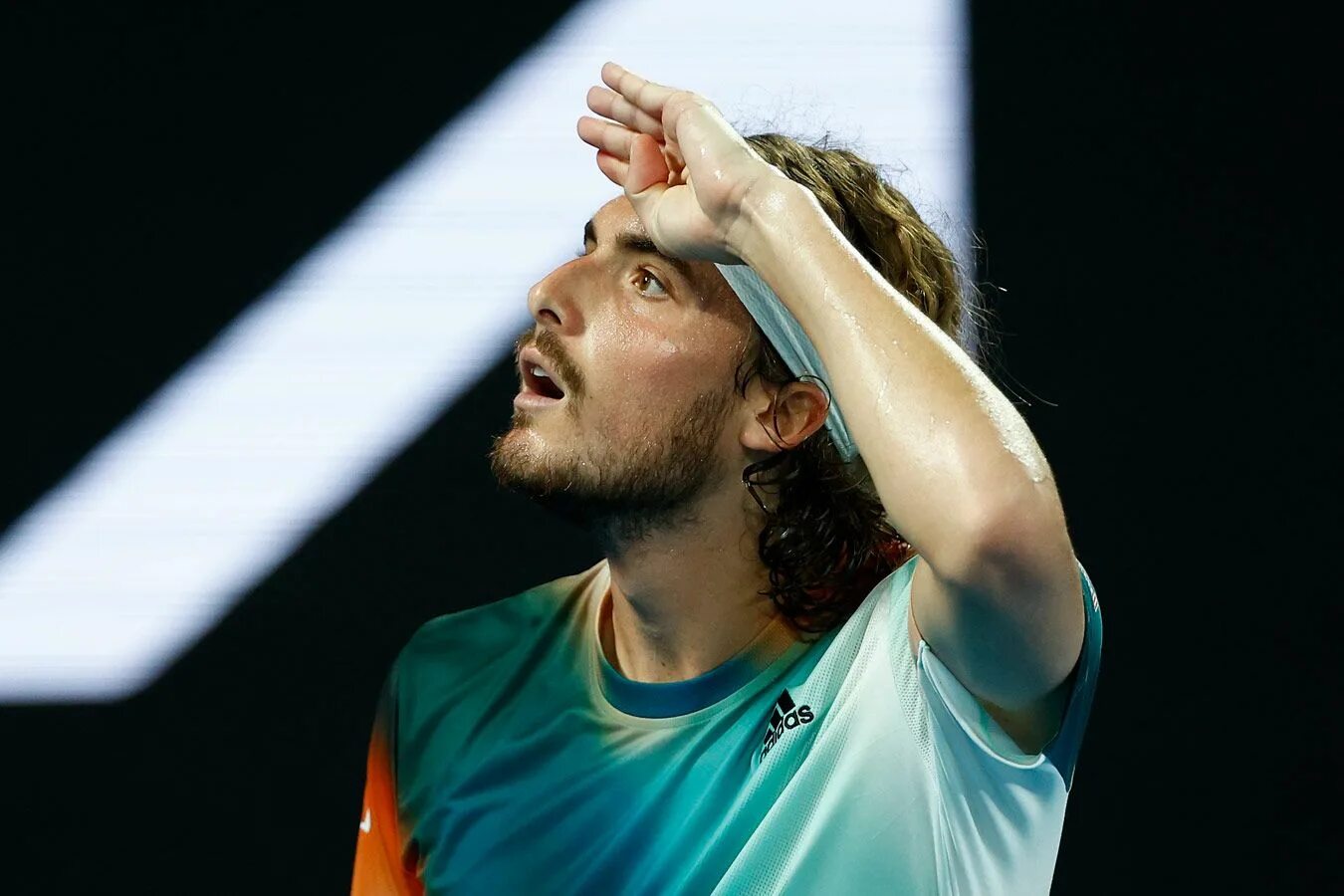 Стефанос циципас. Стефанос циципас фото. Стефанос циципас. Бадоса и циципас. Болгерл теннис.