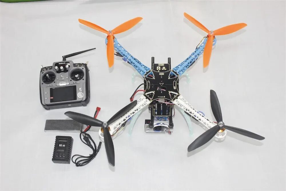 Diy дрон. Самодельный дрон. F450 квадрокоптер. Квадрокоптер wind strider. Diy drone.