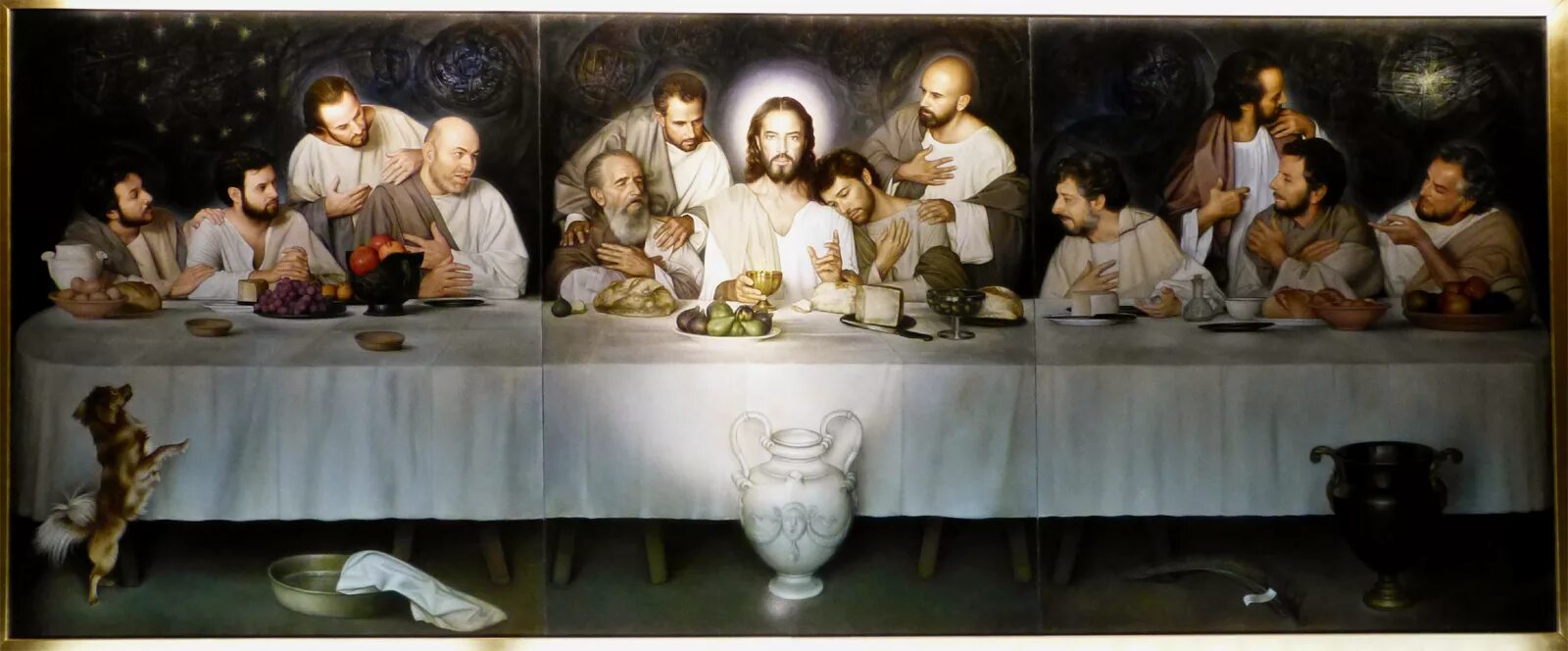 В какой день было тайное вечере. Иисус Христос Тайная вечеря. Вечеря Господня Леонардо да Винчи. Тайная вечеря икона Леонардо. Христос с учениками Тайная вечеря.