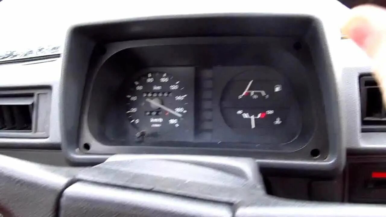 Спидометр заз 968 запорожца. Максимальная скорость заз 968м. Руль заз 968м. Гонки на запорожцах. Заз 970.