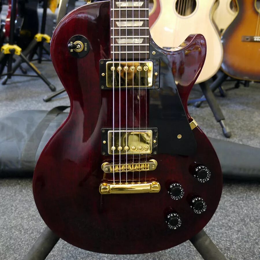 Gibson les paul studio wine red 2016. Gibson les paul studio 2019 wine red. Gibson les paul custom red. Wine red les paul. Gibson les paul custom.