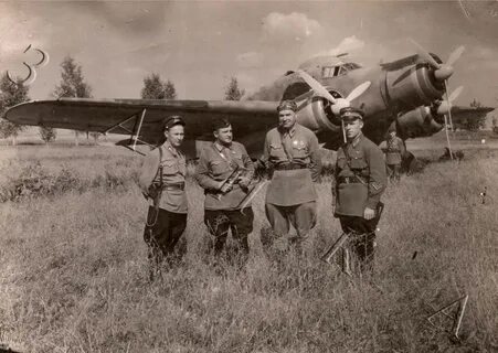 Самолеты советских войск