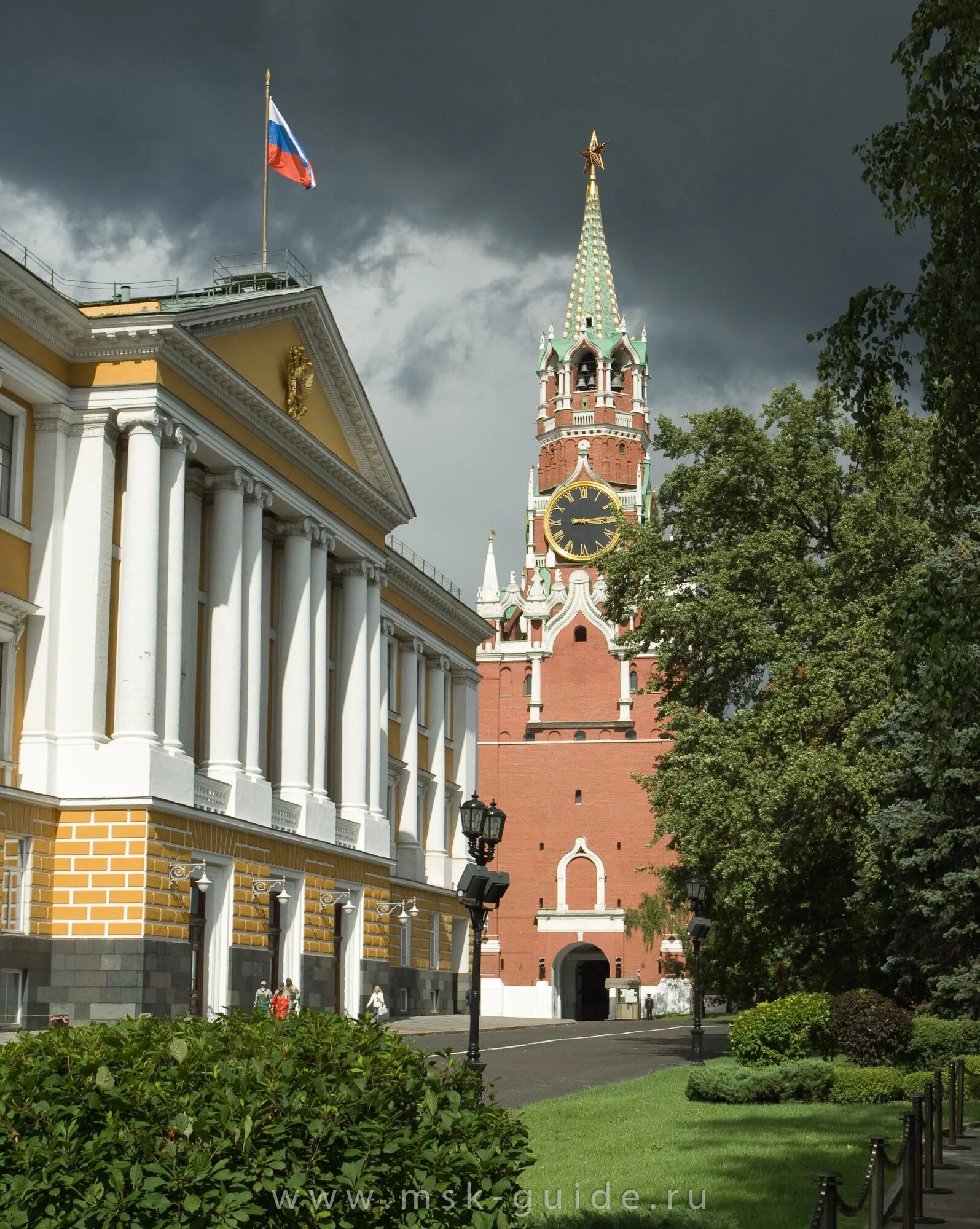 14 корпус кремля. 14-й корпус московского кремля. московский кремль корпуса кремля. москва 2012 кремля.