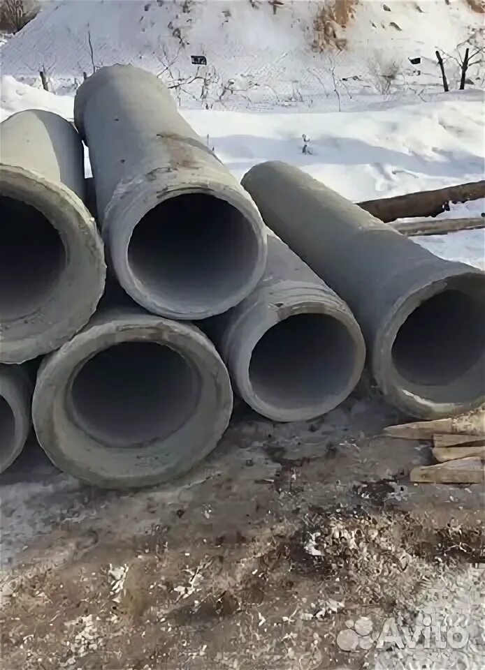 Жб труба для канавы диам 500. Железобетонные трубы 5 метров. Труба бетонная 5 метров. Труба ж. Труба бетонная 5 метров.