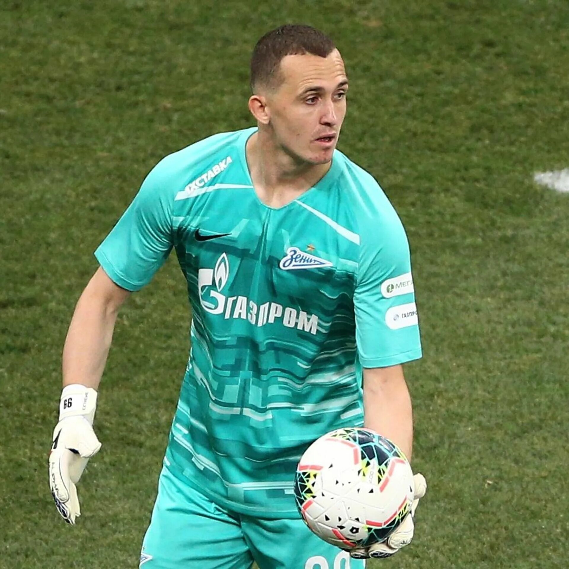 Вратарь карабаха лунев. Вратарь карабаха лунев