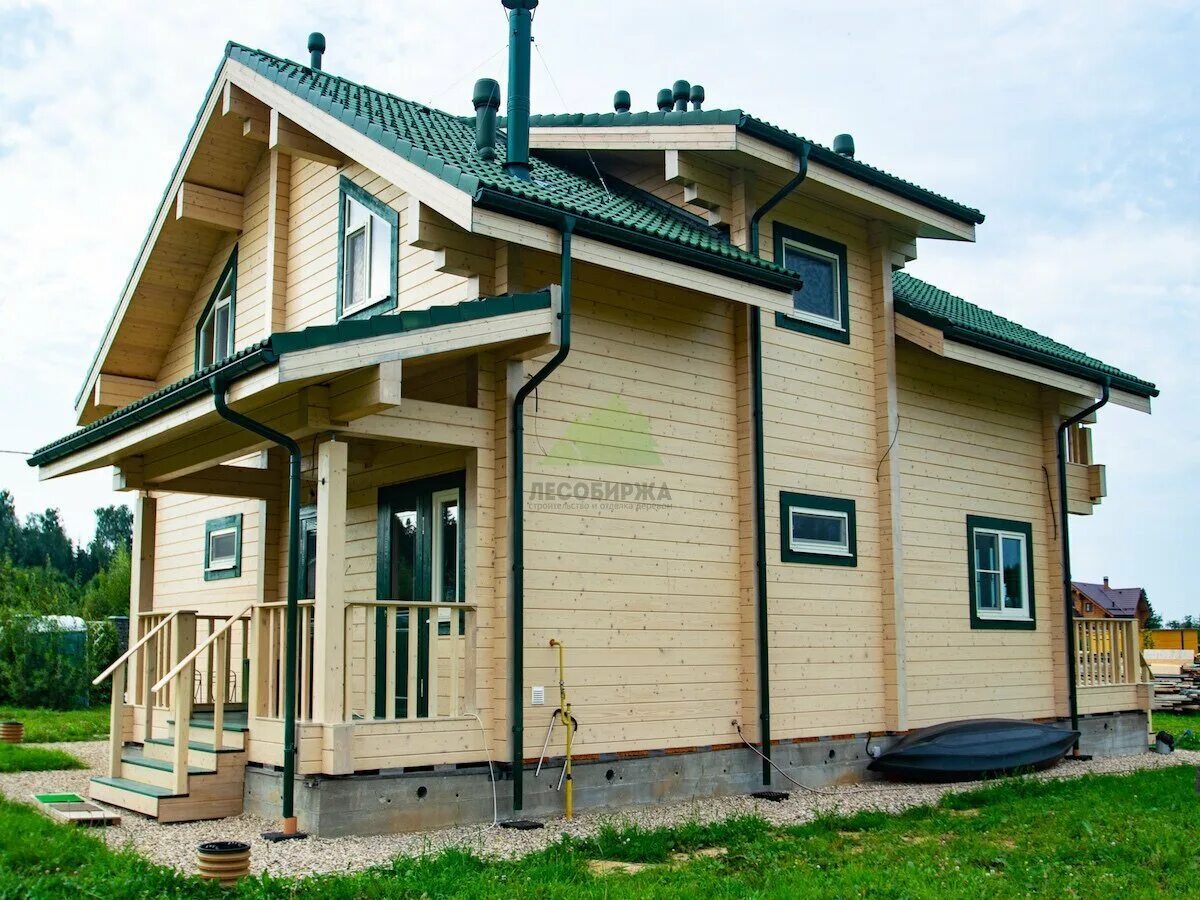 Красим брус снаружи