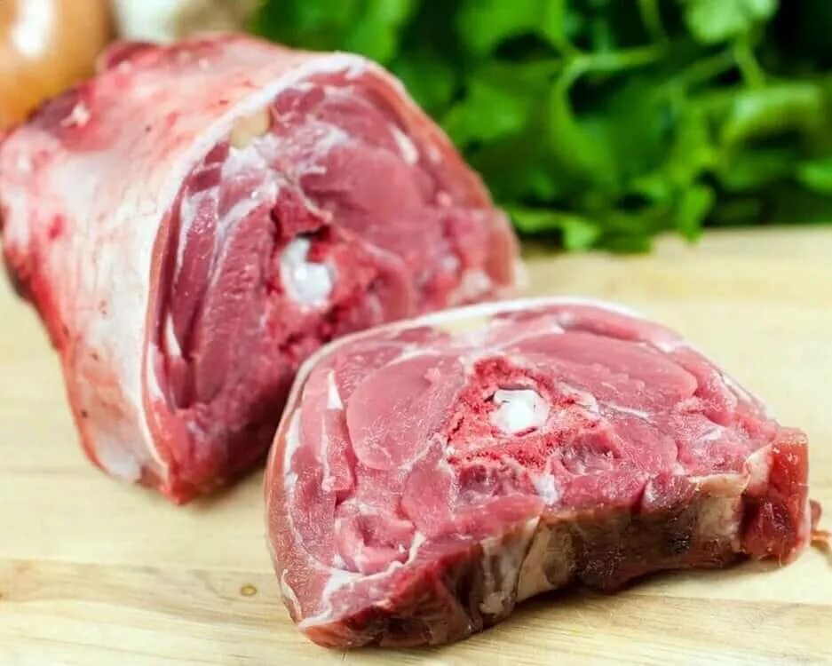 свинина на кости (туши,полутуши,отруб,разруб) охл. кг свежего мяса. шейка баранья на кости. корейка говяжья на кости. ошеек свиной.