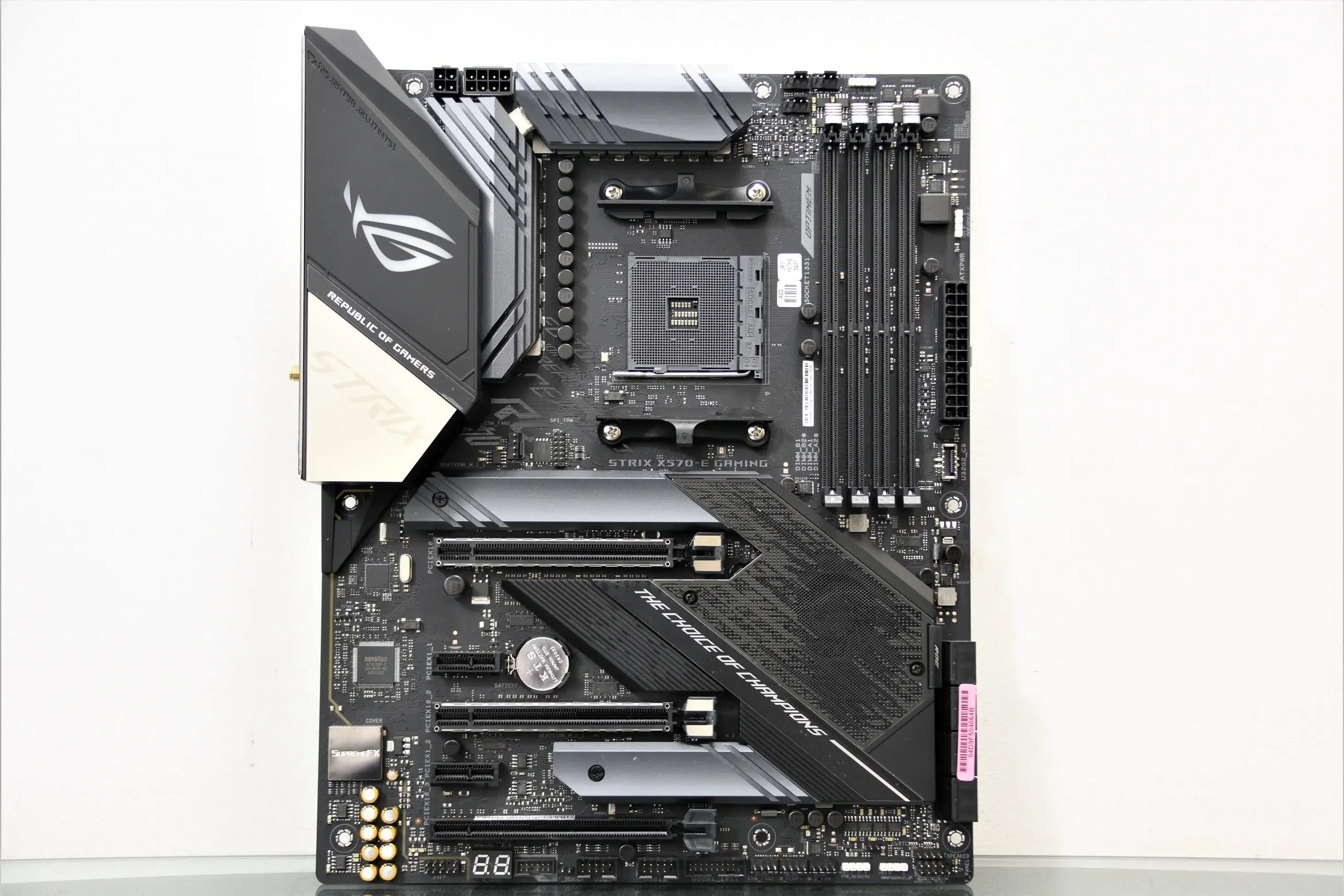 Asus strix x570 e gaming. ROG Strix x 570 e. ASUS ROG Strix x570. ASUS ROG Strix x570 Maximus. ASUS ROG 570.