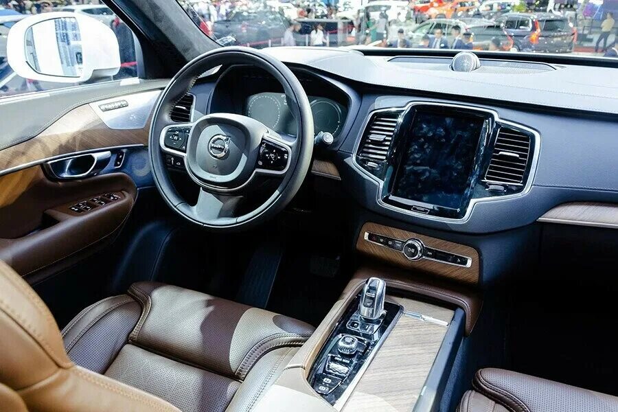 Volvo xc90 excellence. Комплектация inscription. Volvo xc90 inscription. Инскрипшен вольво s80. Volvo xc90 xc60.