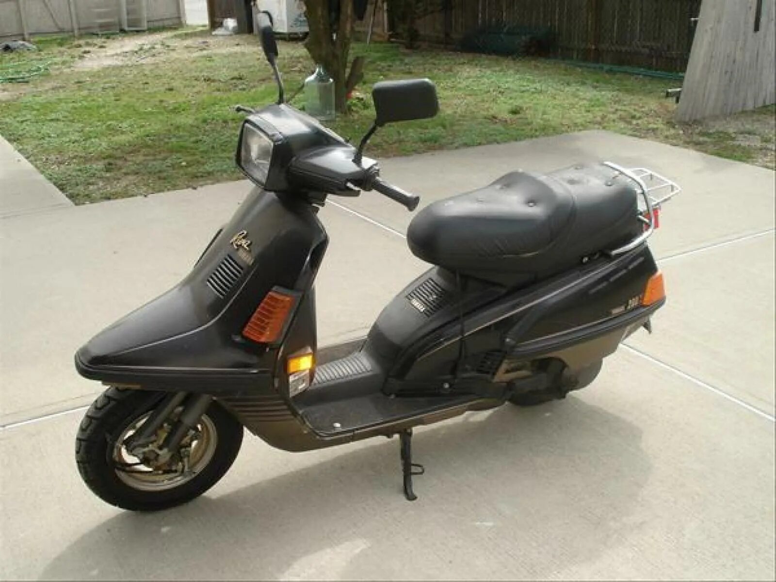 Yamaha Riva. 1999 Yamaha Riva. Мопед Yamaha Riva 10. Riva 200. Riva tunes