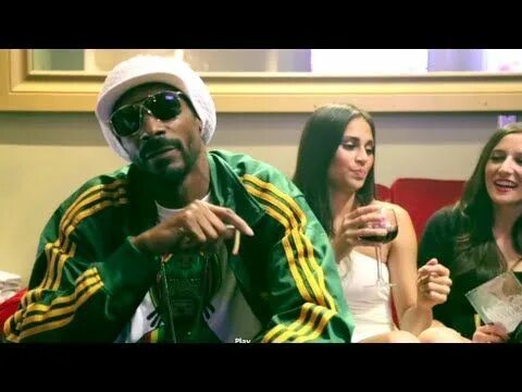 Snoop dogg pharrell williams. Снуп дог в 1999 году. Klypso. Pharrell williams - drop it like it's hot. Snoop dogg west coast.