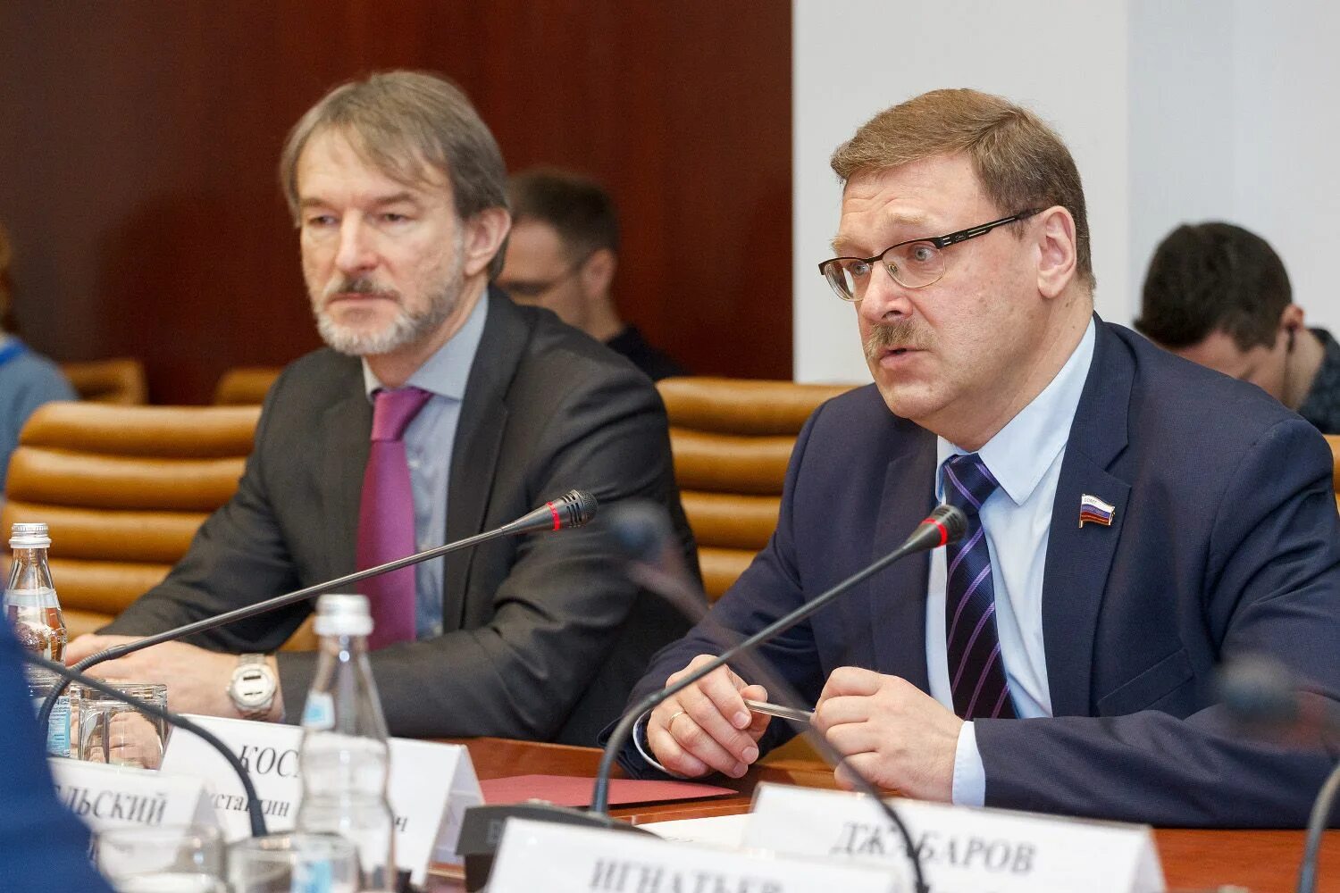 Семья владимира ходырева. Семья владимира ходырева. Семья владимира ходырева. Ходырев воронеж. Ходырев воронеж депутат.