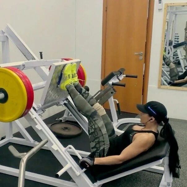 Фитнес лион лобня. Фитнес лион лобня. Фитнес зал в катюшках лобня. Lion fitness лобня. Befitt куркино.