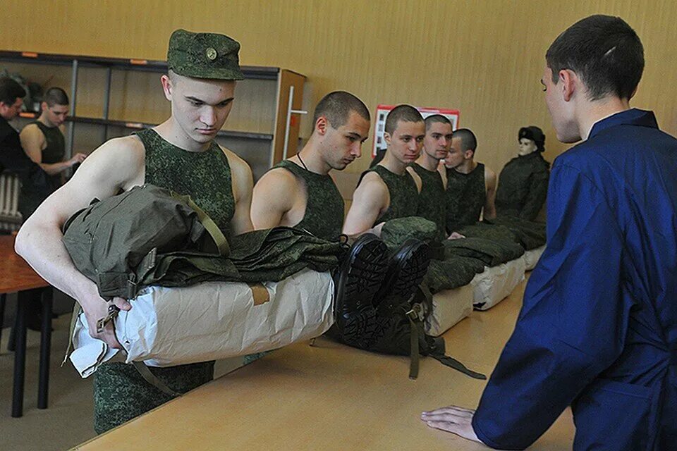 Призывной отзыв. Военный призыв. Призыв в армию. Военные призывники. Новобранцы в армии.