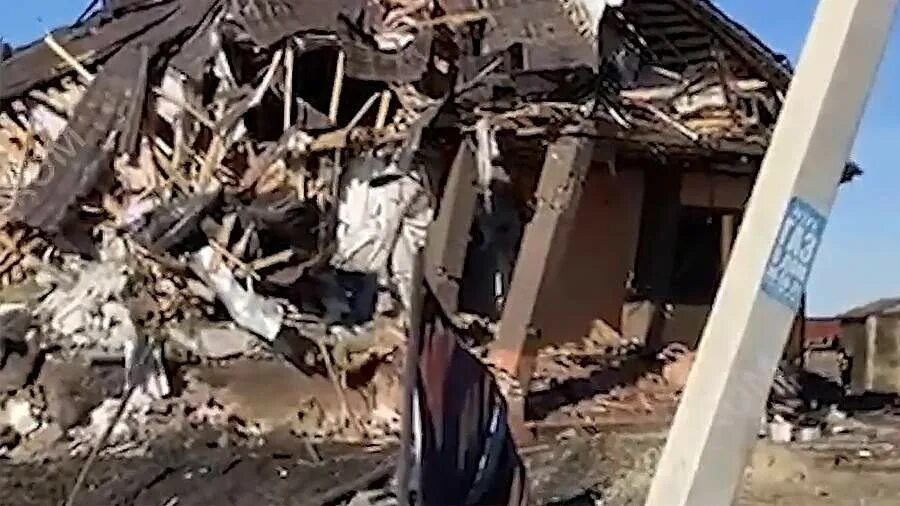 деревни обстрел курская область. что происходит со стороны украины. что происходит со стороны украины. что происходит со стороны украины. тёткино курская область после обстрела.