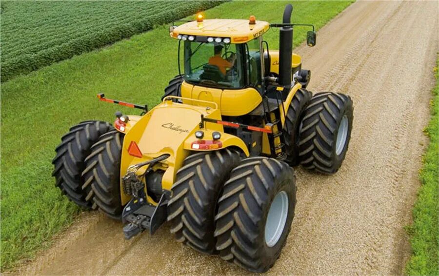 Как называется большой трактор. Трактора challenger mt975. трактор challenger mt900. трактор челленджер мт 965. трактор челленджер мт 685.