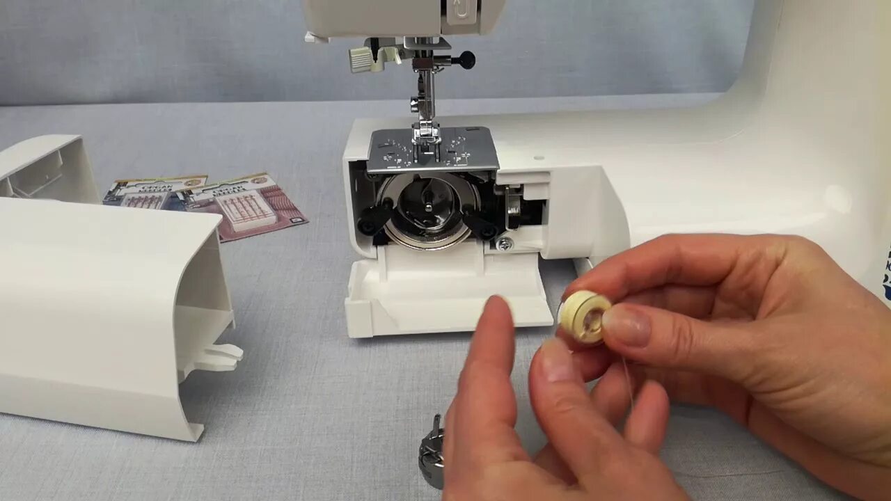 Как намотать нитку janome. Джаноме 1547. швейной машине джаноме 1547. шпулька janome. шпульки для швейных машин janome.