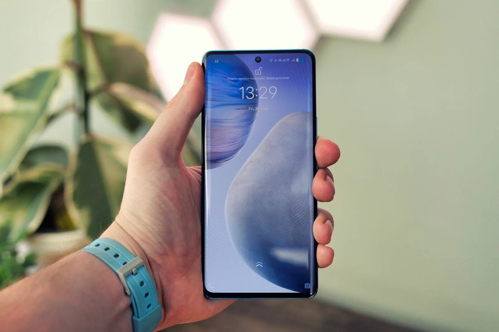 Vivo v25e. Виво в 25. Vivo 25 Pro на vivo v25e. Виво 10.