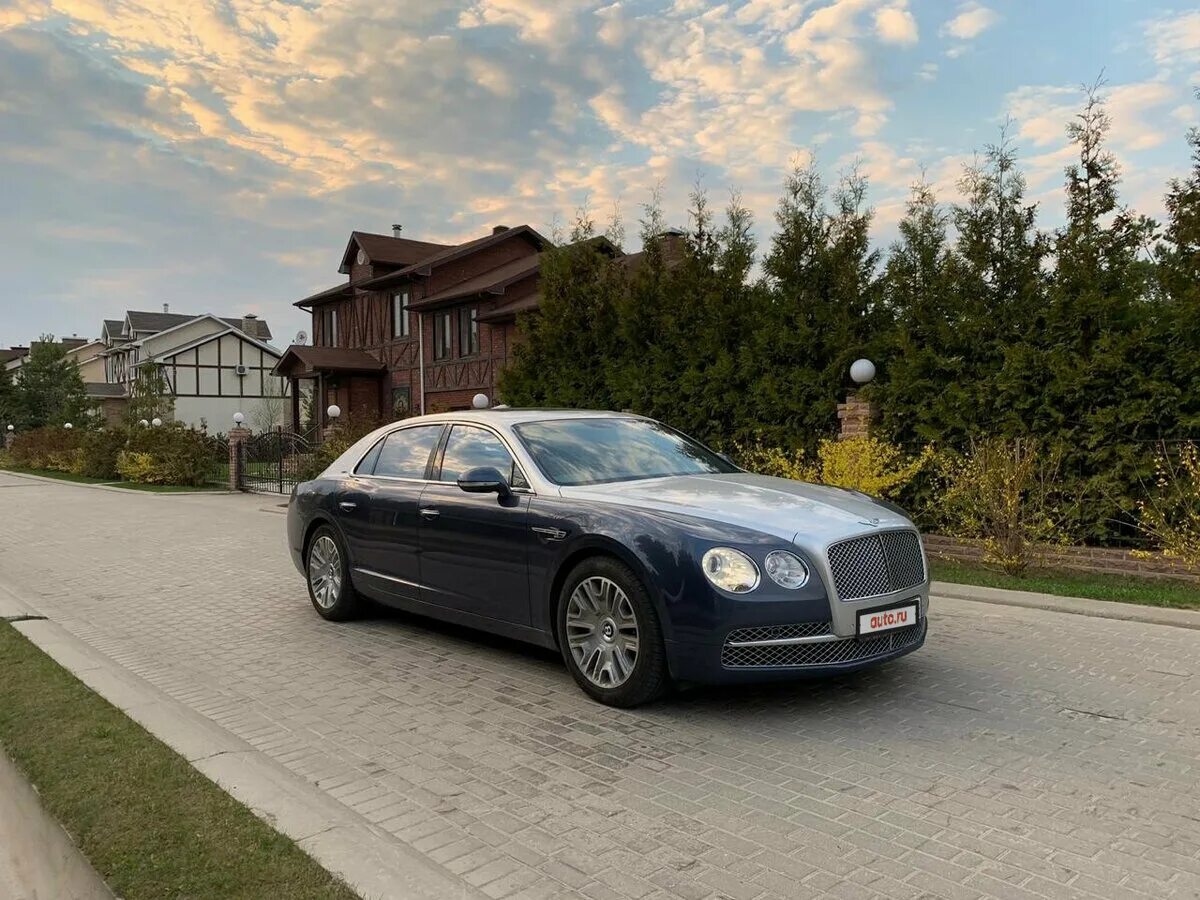 Бентли континенталь флаинг спур. Bentley Flying Spur 1. "Bentley Continental  Flying  Spur 1". Bentley Flying Spur i 2013. Bentley Flying Spur.