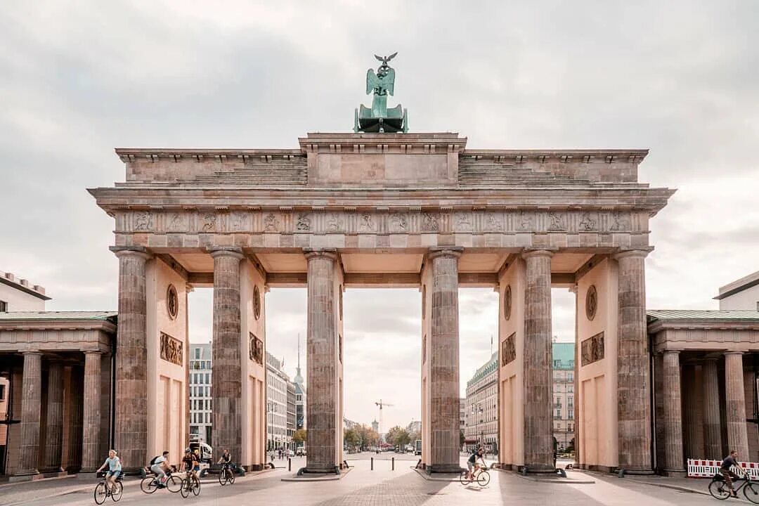 Берлин фото ворота File:Brandenburg Gate, Berlin (2015)  Wikimedia Commons