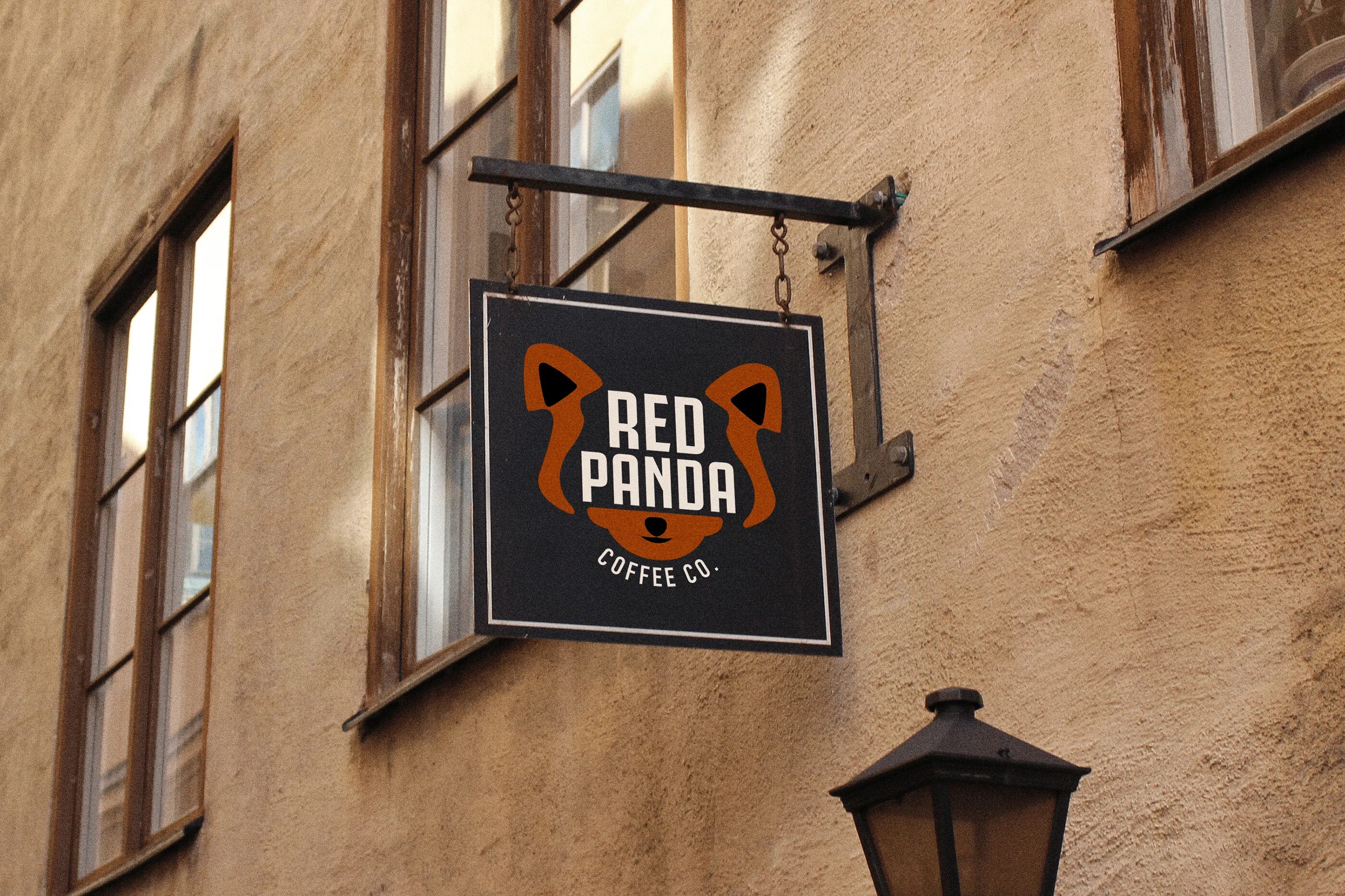 уличная живопись. необычный креатив. стрит арт. креативные названия людей. удачный нейминг.