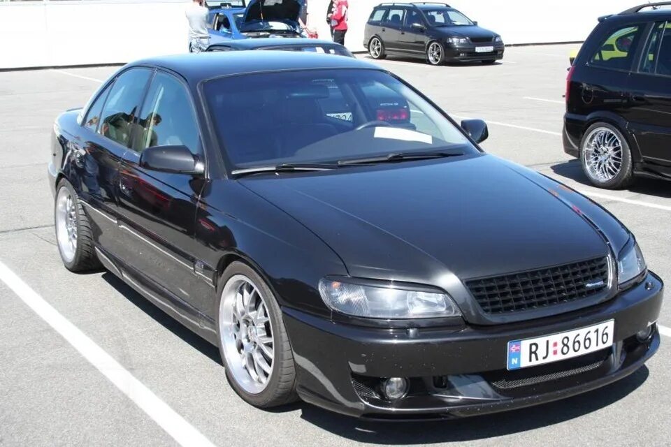 Тюнинг опель омега б. Opel Omega b 3.0 Tuning. Опель Омега Irmscher. Opel Omega b обвес. Opel Omega stance.