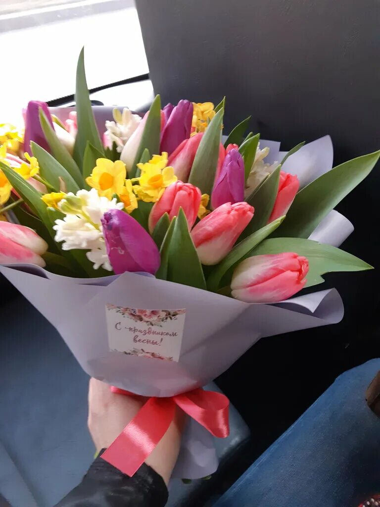 Картинка ,,тулфан, 30р. Смешные объявления про цветы. Цветочный рынок астрахань. В продаже тюльпаны вывеска. Тулфан.