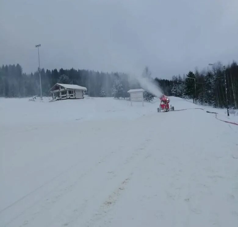 малиновка архангельская область лыжные гонки. малиновка курорт в архангельской области. малиновка архангельская область схема лыжных трасс. лыжная база малиновка архангельская область. малиновка кононовская горнолыжный комплекс.
