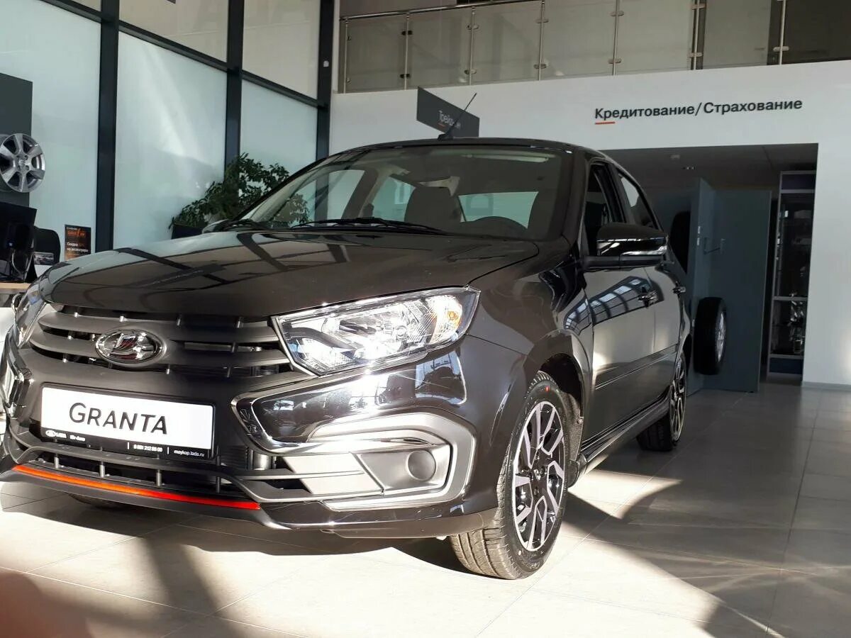 Автоваз дилерский центр. Юг авто. Автосалон майкоп хакурате. Автосалон майкопе лады. Автоваз дилерский центр.