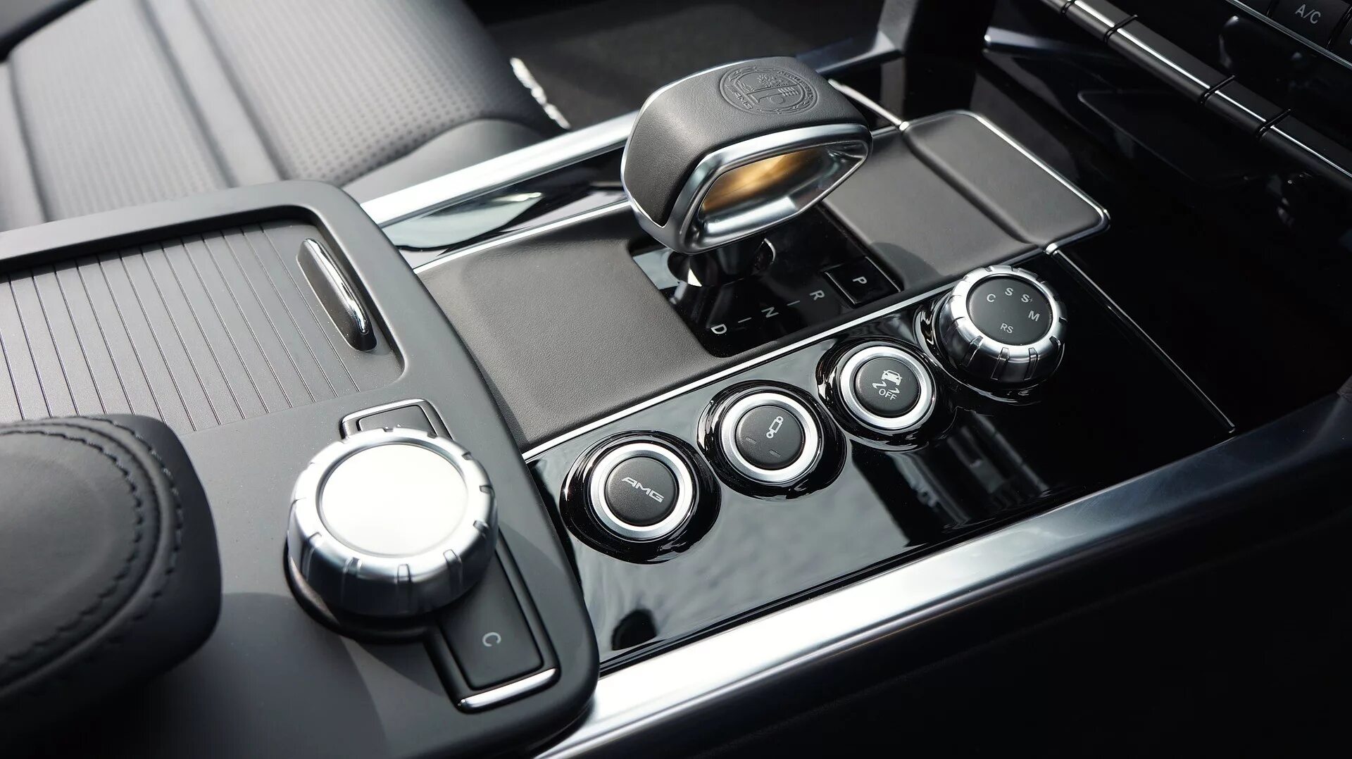 Automatic car