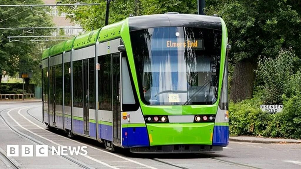 Трам 1. Лондон trams. трамвай в лондоне. tramlink london. трамвай британия.