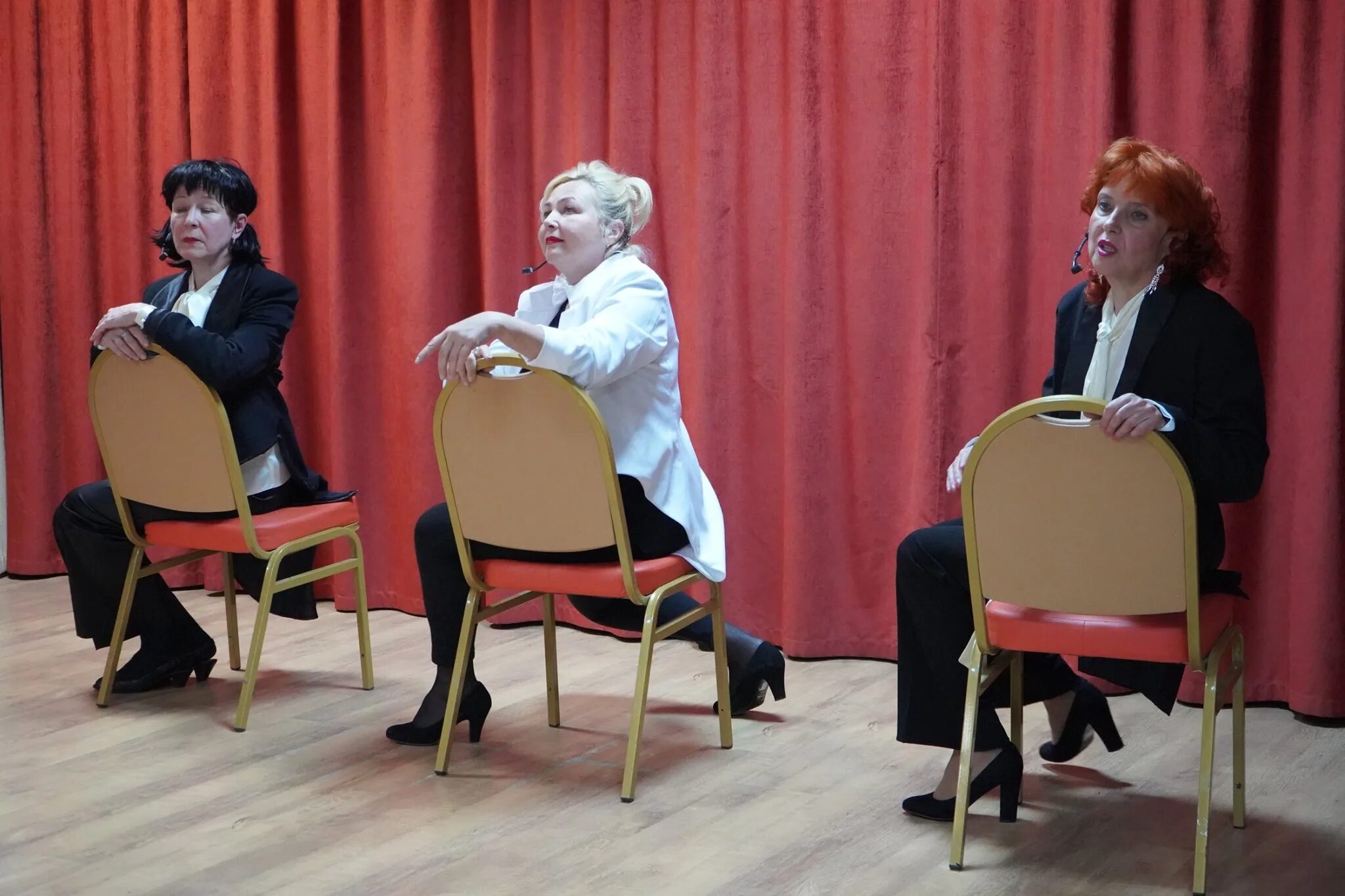 московское долголетие театр. московское долголетие театр. красавица московское долголетие 2018. цсо южное бутово московское долголетие. московское долголетие театральная студия.