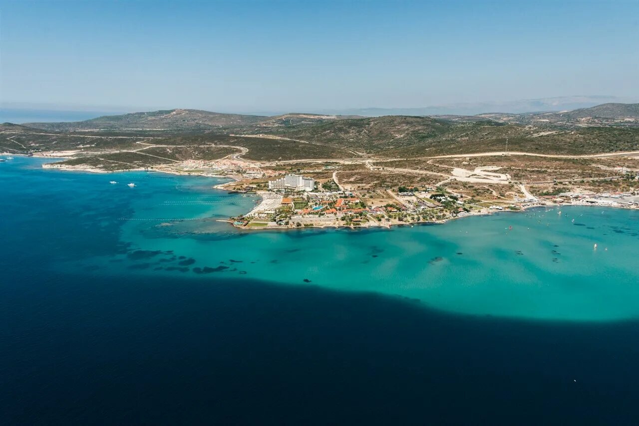 Med cesme в реальном времени. Чешме Алачати. Чешме Измир. Измир Алачати. Алачати Турция.