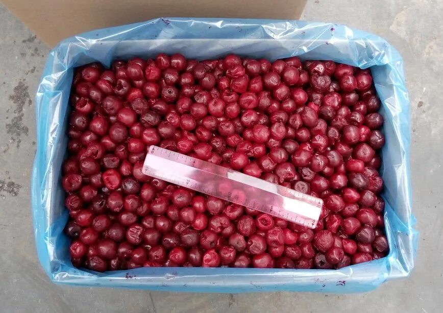 Замороженная вишня хортекс. Сок вишня пятерочка. Вишня замороженная. Шарлиз печенье вишня. Замороженные ягоды.
