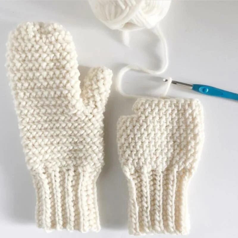 Вязаные рукавички крючком. Варежки крючком. рукавички крючком. вязание крючком варежки. варежки крючком женские.