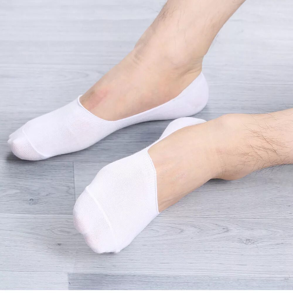 Слитки мужские носки. Белые короткие мужские носки. Носки-следки maryjane socks. Слитки носки. Белые короткие мужские носки.