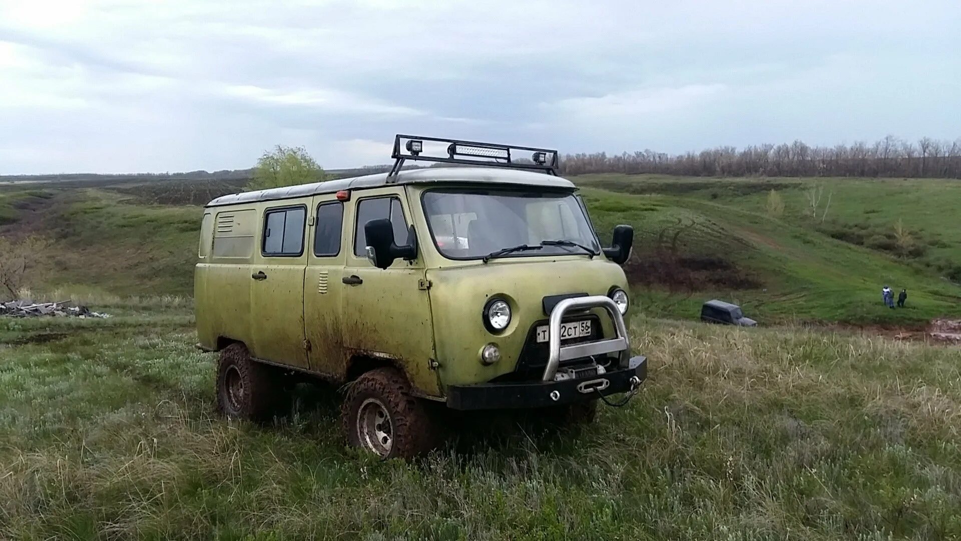 Купить уаз в воронежской области. УАЗ Буханка 3909. УАЗ 3909 Комби. УАЗ-452 3909 Буханка. УАЗ «Буханка» Комби 3909.