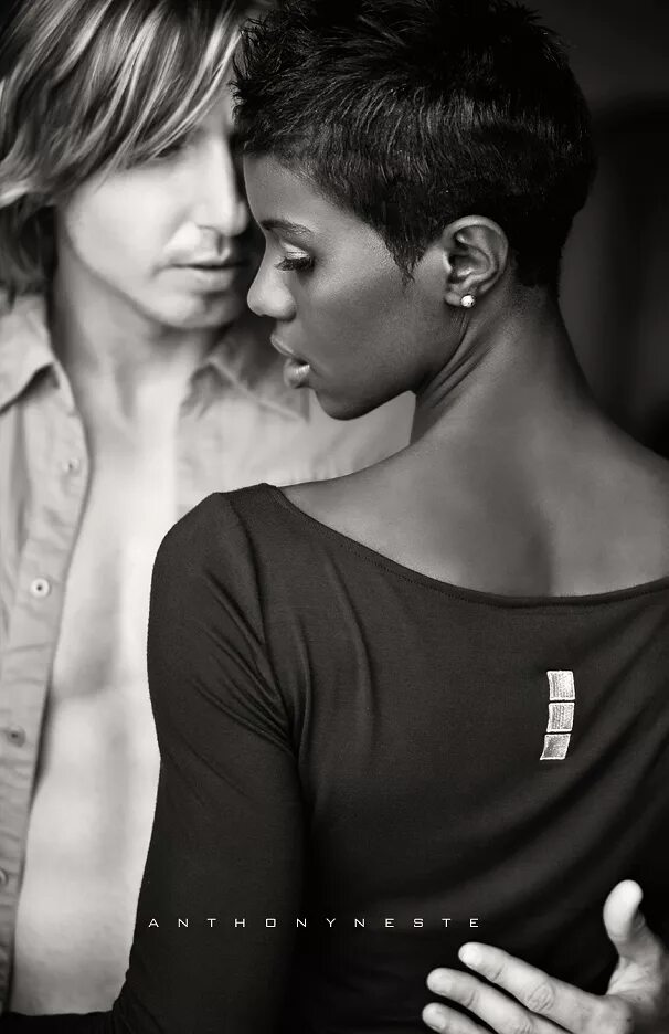 Say no white boys. White boy запах ее темных волос. Still tippin mike jones. милые мальчики. Ebony love white man.