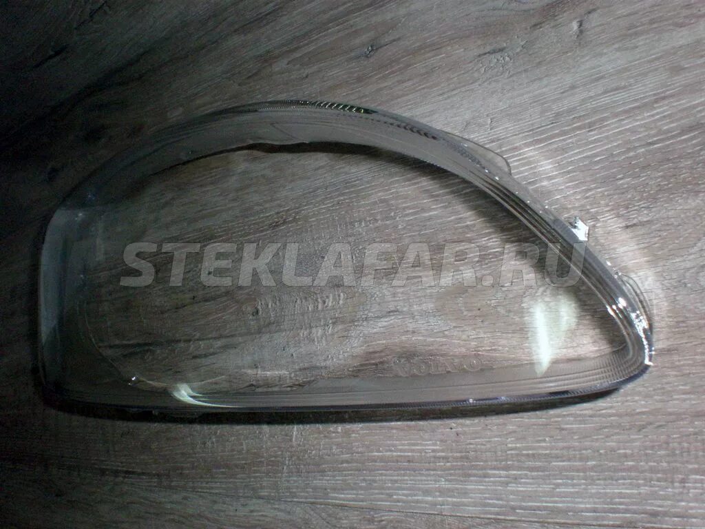 Стекло volvo s60. Стекла фар Вольво s60. TYC стекло фары Volvo s60. Стекло фары Volvo s60 2003. Стёкла фар Вольво s60 2006.