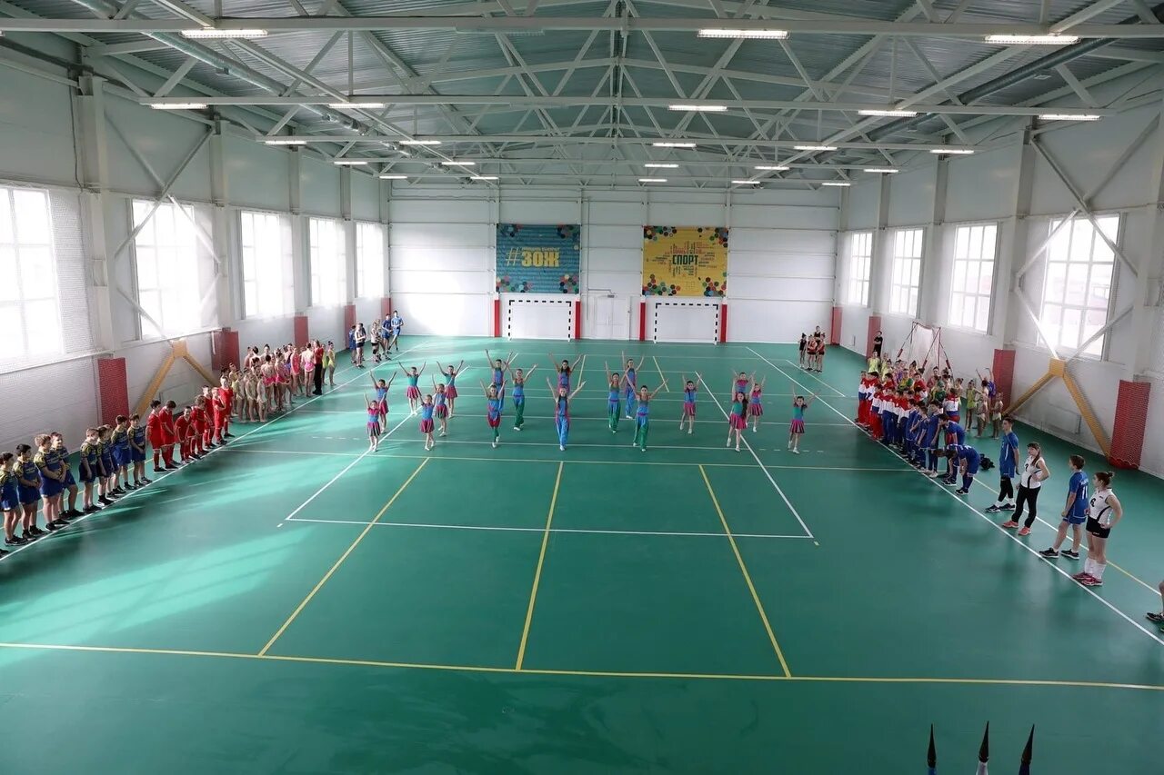 Спорткомплекс армавир. Спорткомплекс краснодарский край. Станица выселки краснодарский край. Станица ленинградская краснодарский край. Ленинградская спорткомплекс.