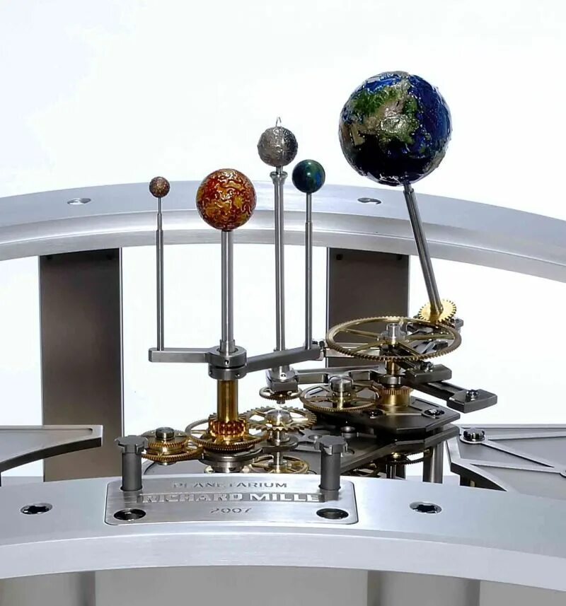 Солнечная система механизм. Механическая модель солнечной системы. Механизм планет. Планетарные часы. Explorer globe engineering