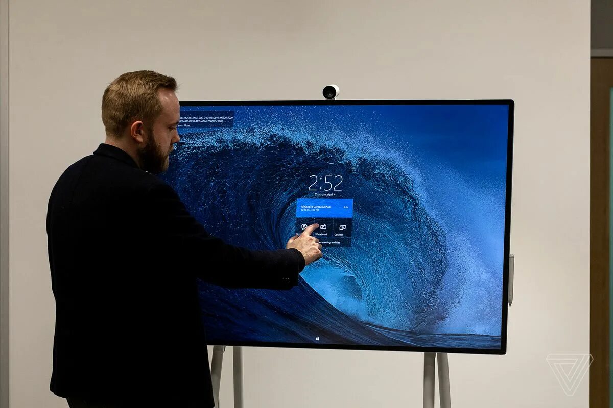Экран телевизора на планшет. Surface Hub 2s 85''. Microsoft’s surface Hub 2. Microsoft surface Hub 2s. Surface Hub 2s купить.