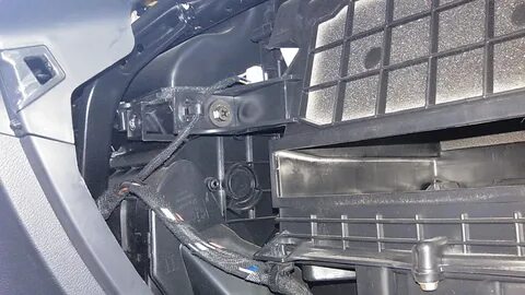 Замена салонного фильтра тигго 4 про