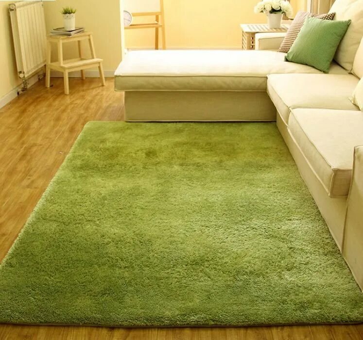 Зеленый ковер в интерьере гостиной Cool White And Black Rugs: Marvellous Living Area Interior Design Decor Gorgeous